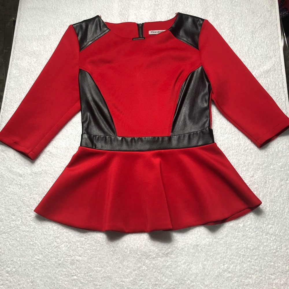 Classic women blouse with short sleeves